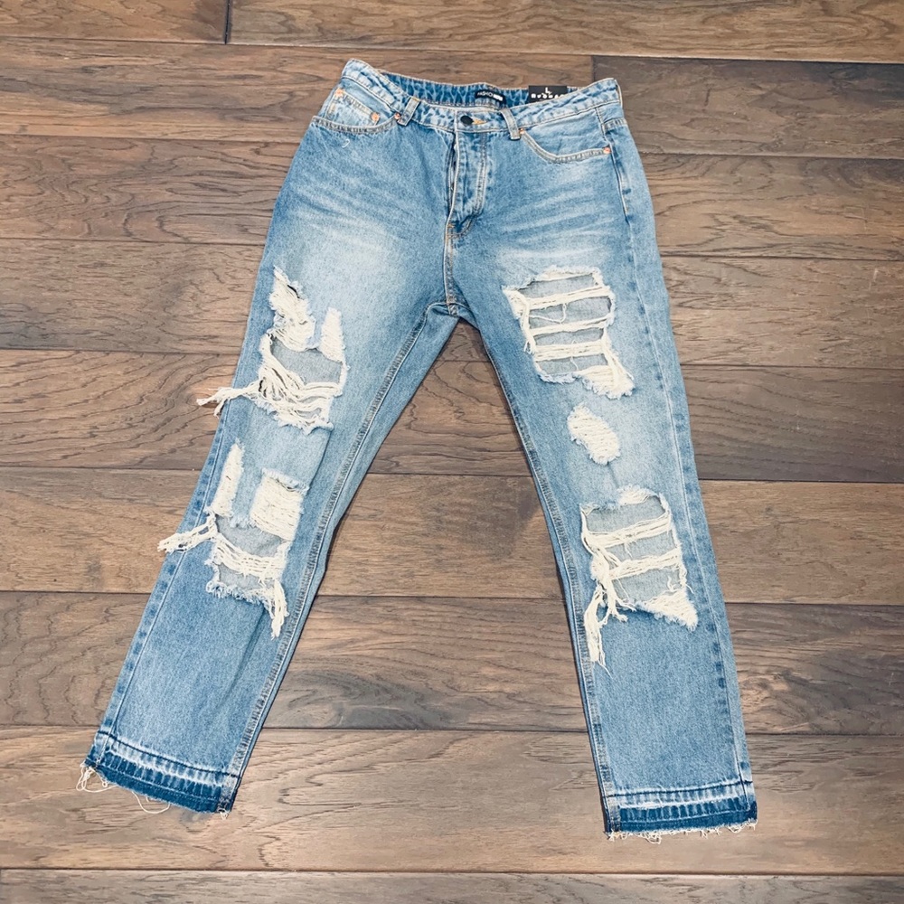 Distressed jeans - Picture 2 of 2